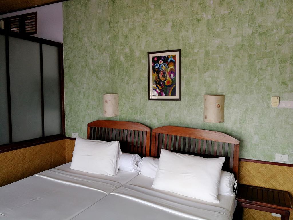 Sala Done Khone Hotel Ban Khon Exteriör bild